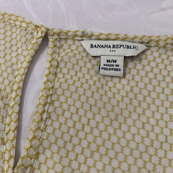 Banana Republic Top, Size M - Picture 2 of 4